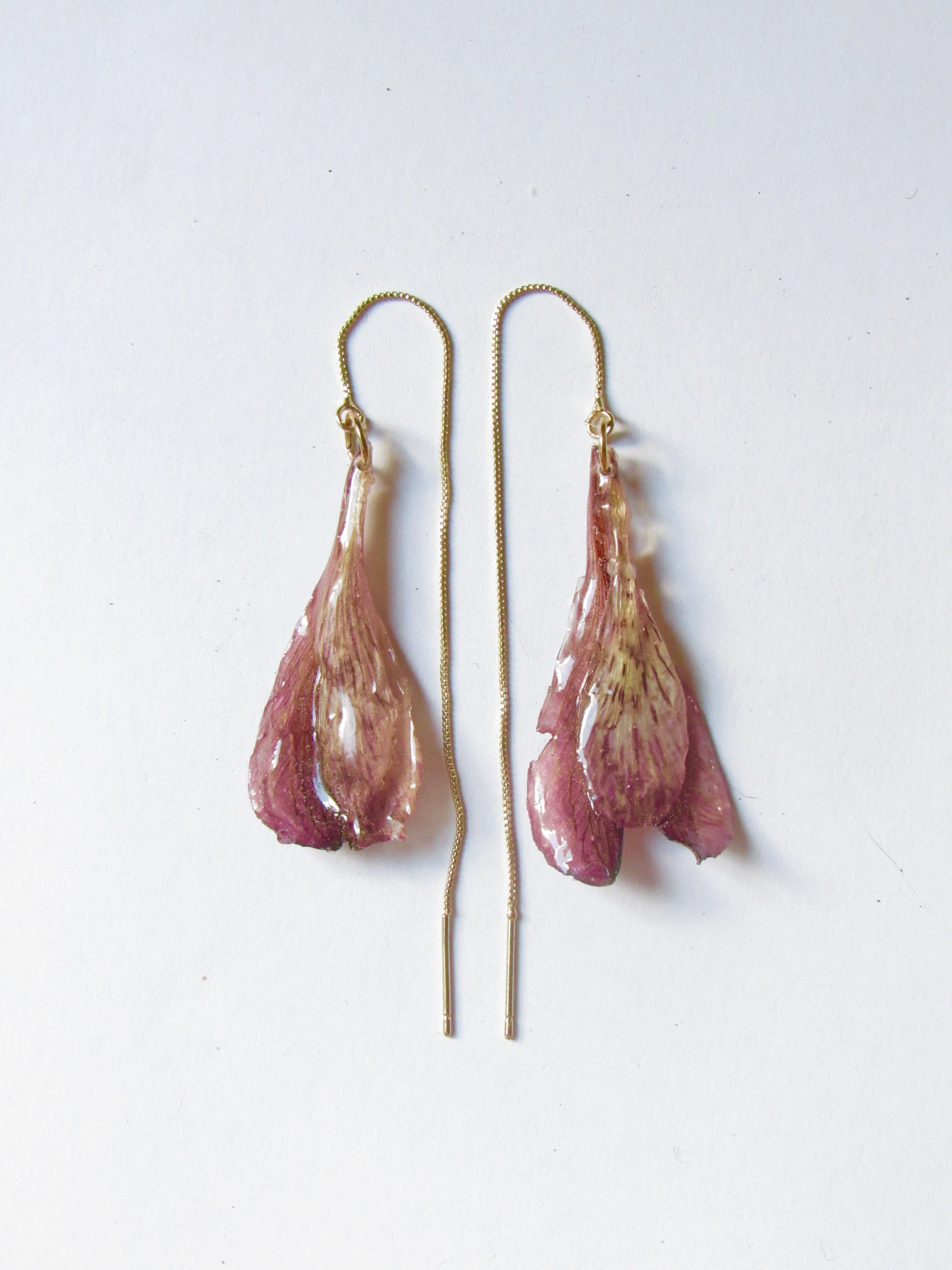 Flower Petals on Gold Threaders