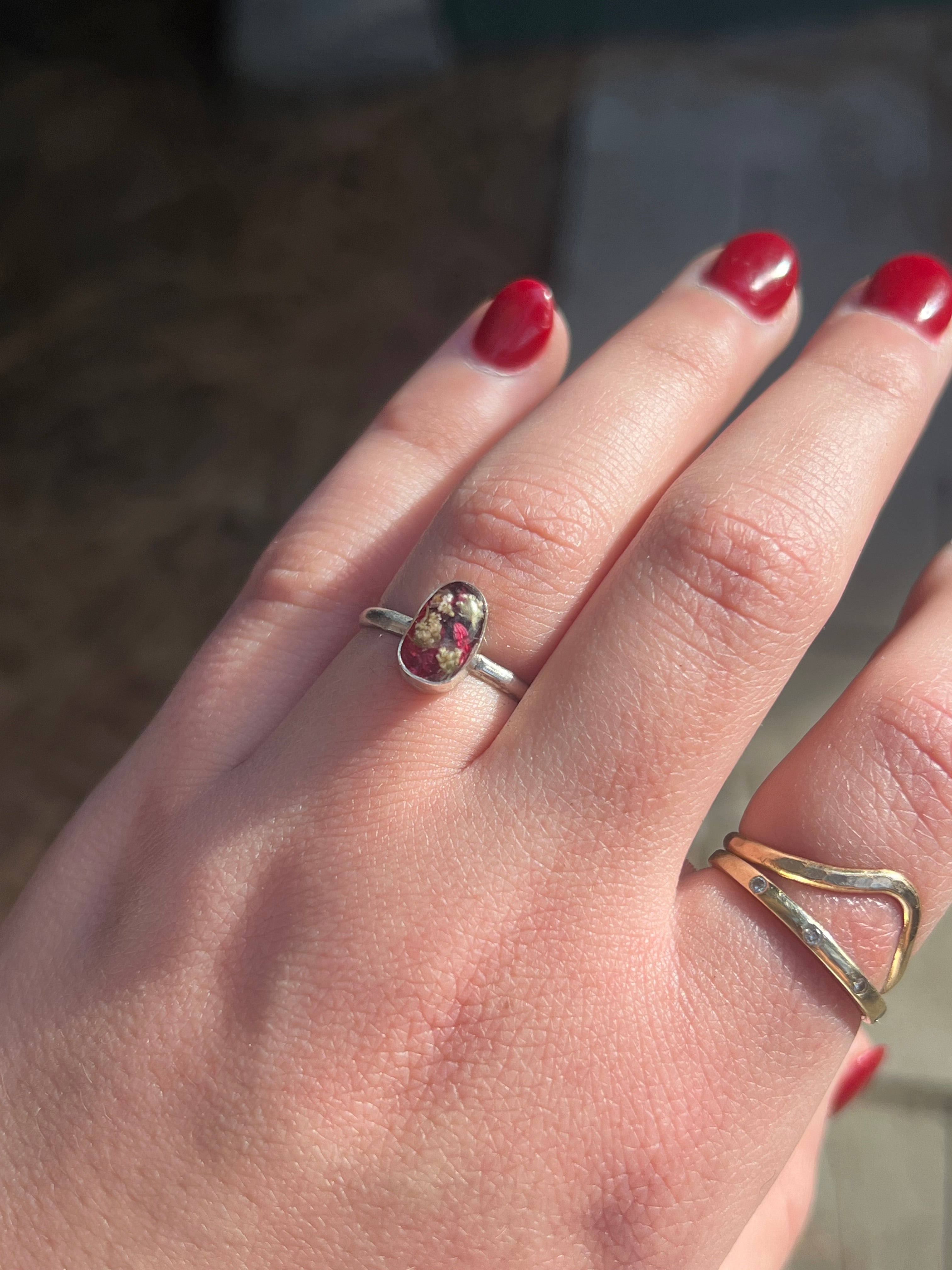 Custom ring (oval shape)