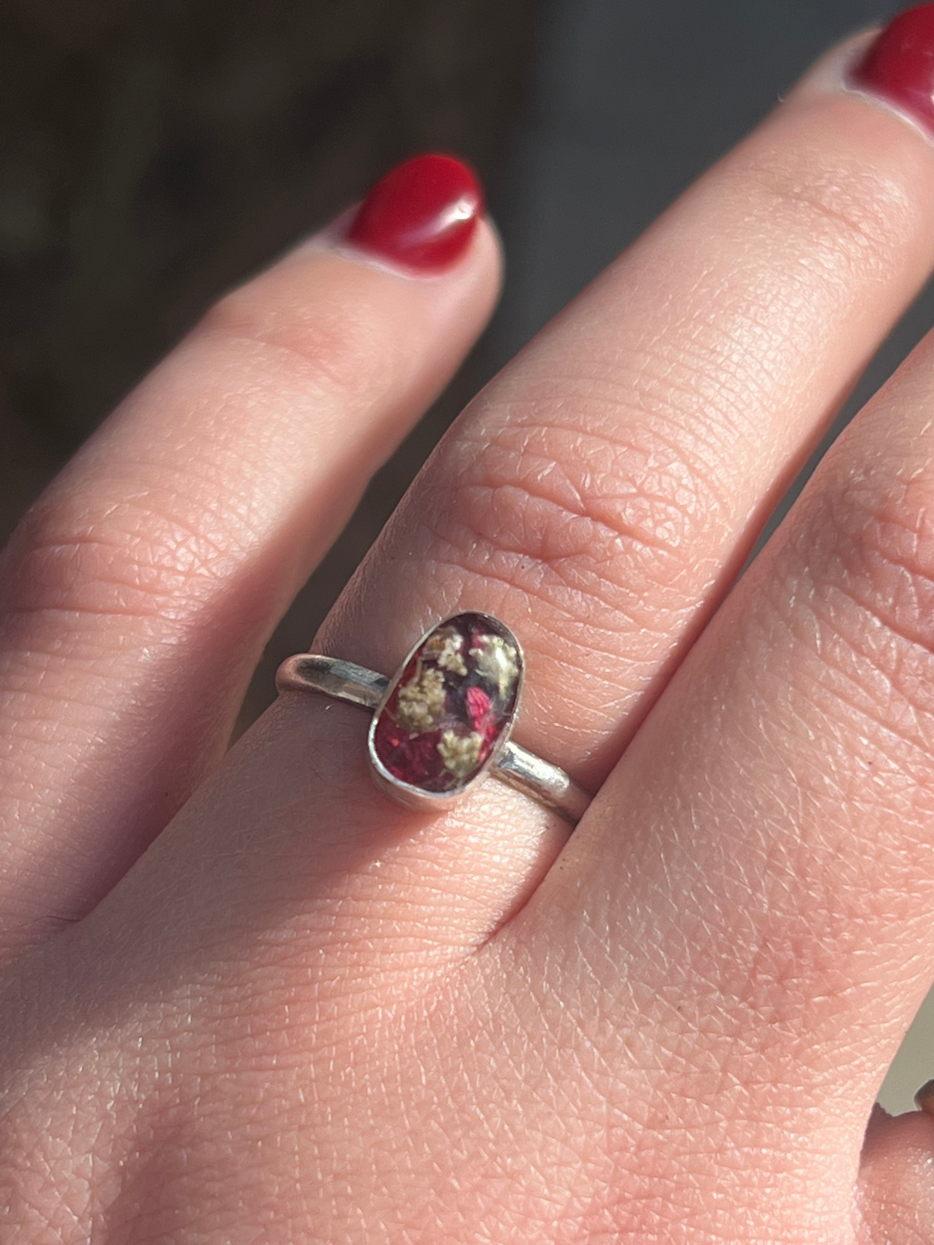 Custom ring (oval shape)