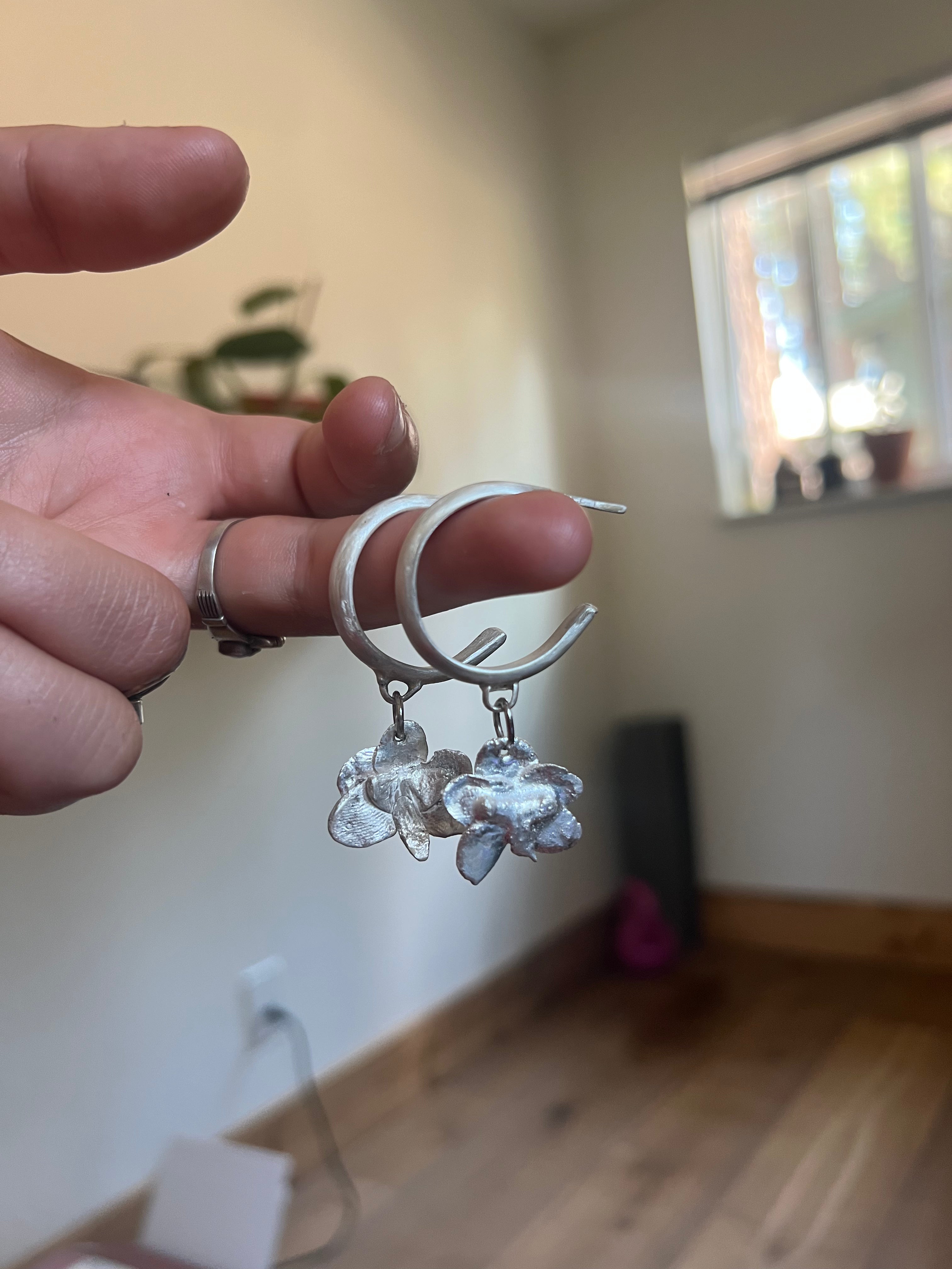 Orchid Hoops